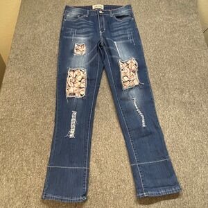 L&B Baseball Patch Distressed Jeans Womens 14 Medium Wash Straight Leg Stretch